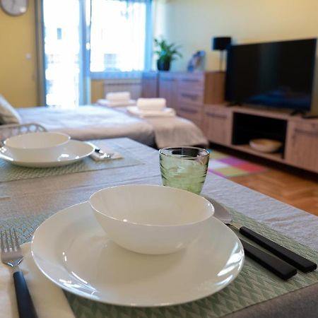 Green Apple Apartment Суботица Екстериор снимка