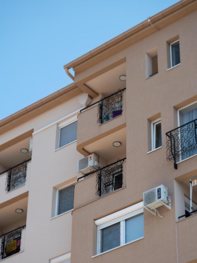 Green Apple Apartment Суботица Екстериор снимка
